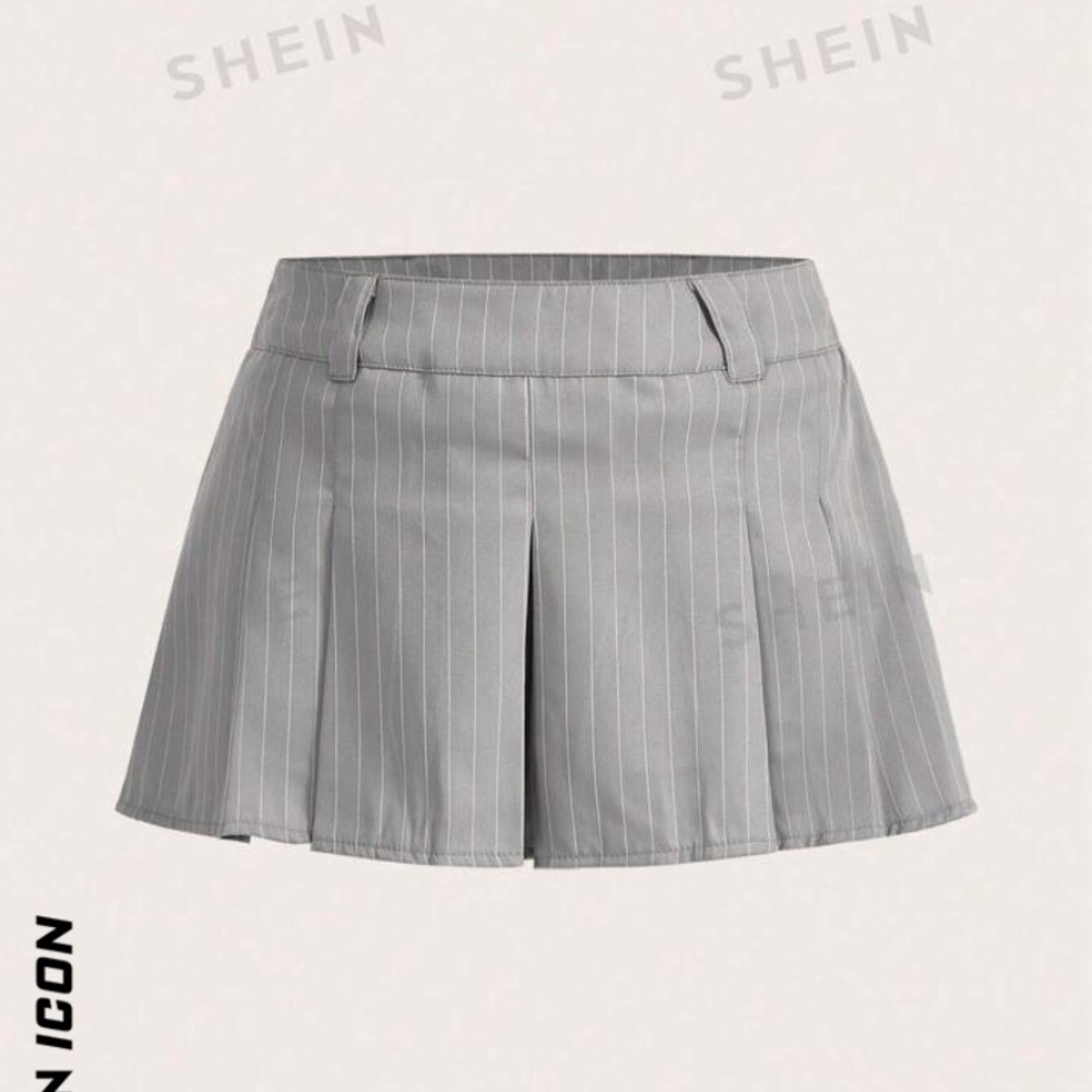 Shein pinstripe pleated skirt